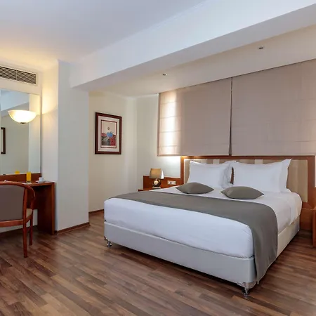 Western Plaza 호텔 4*