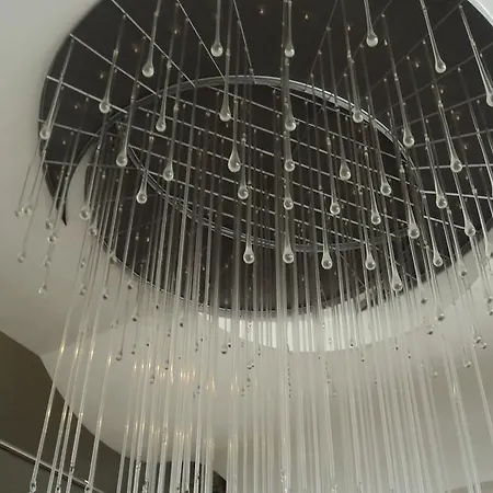 Western Plaza 호텔 4*