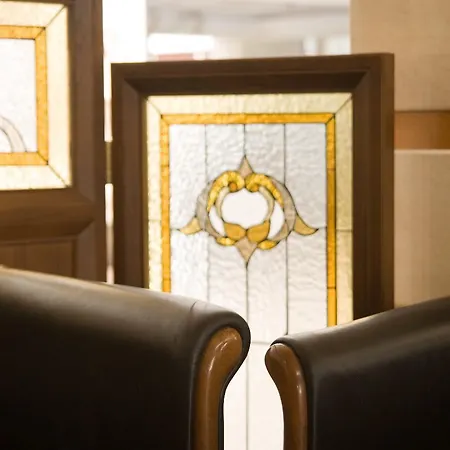 Western Plaza 호텔 4*