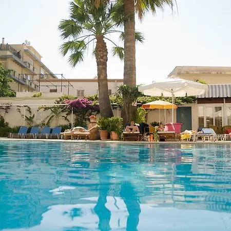 فندق Western Plaza Rhodes City