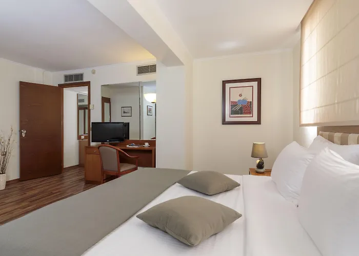 호텔 Western Plaza Rhodes City