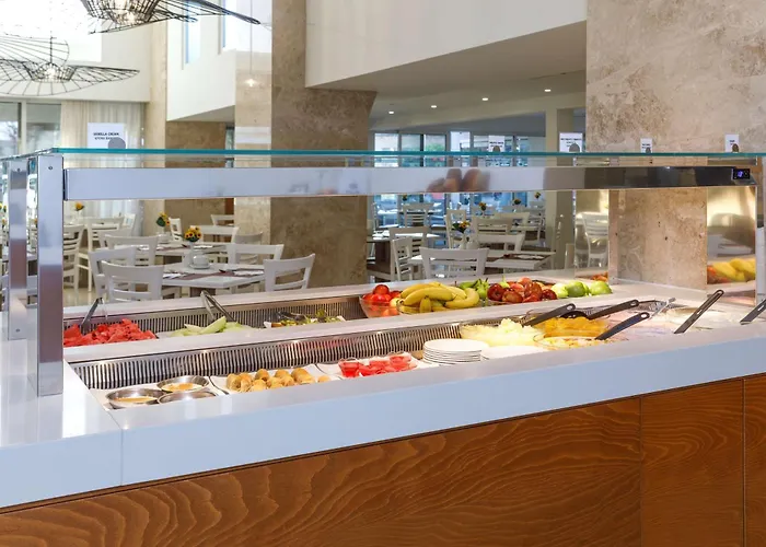 호텔 Western Plaza 4*