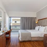 Western Plaza Hotel 4*