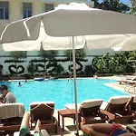 Western Plaza Hotel