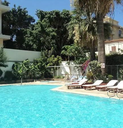 Western Plaza 4*