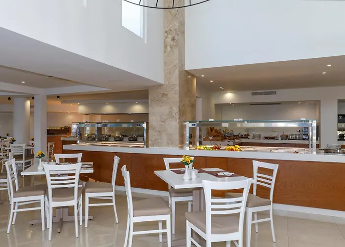 Otel Western Plaza
