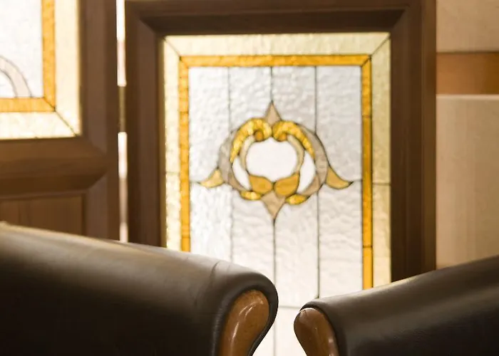 Western Plaza Hotel 4*